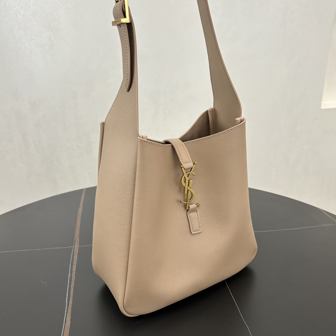 Saint Laurent LE 5 A 7 Small Soft Grained Calfskin Shoulder Bag Handbag Beige 713938